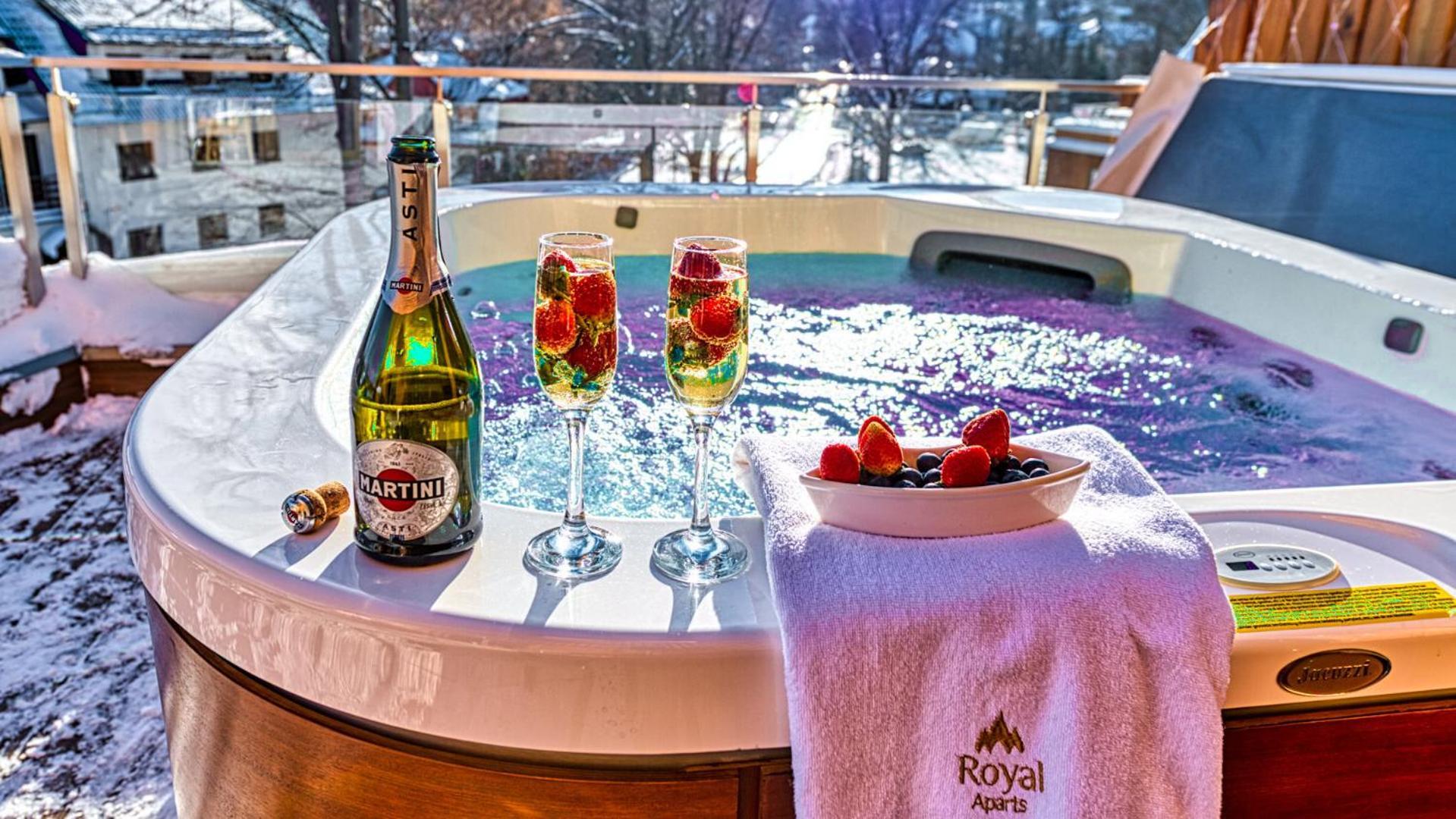 Royal Prestige Collection Z Prywatnym Jacuzzi - Stone Hill Resort Z Basenem I Saunami Sklářská Poruba Exteriér fotografie