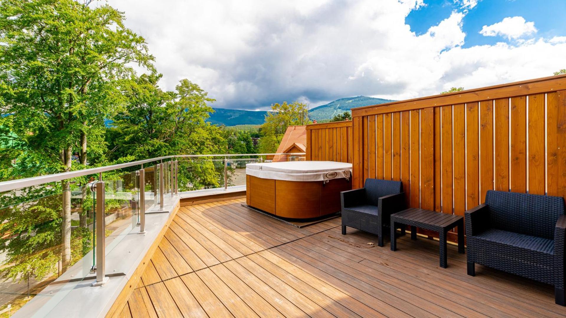 Royal Prestige Collection Z Prywatnym Jacuzzi - Stone Hill Resort Z Basenem I Saunami Sklářská Poruba Exteriér fotografie